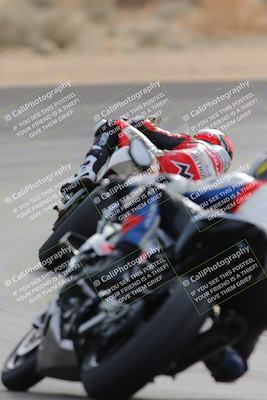 media/Dec-17-2022-SoCal Trackdays (Sat) [[224abd9271]]/Turn 10 Backside (120pm)/